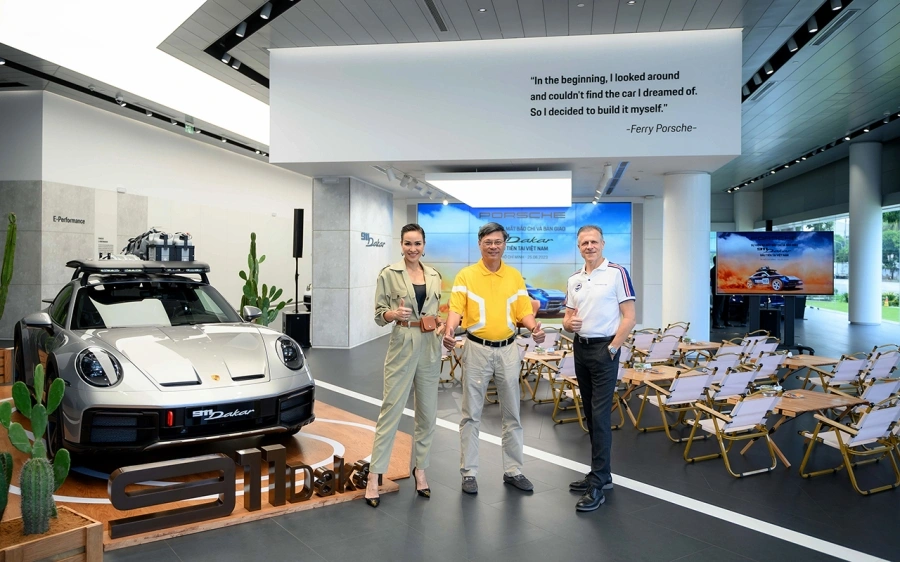 Phiên bản giới hạn 911 Dakar được Porsche giao cho khách hàng đầu tiên tại Việt Nam
