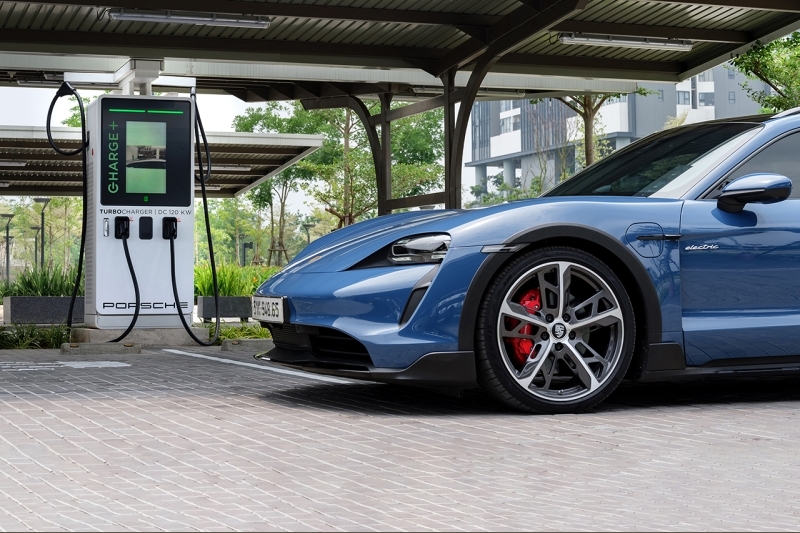 Porsche cùng đối tác Charge+ mở rộng trạm sạc công suất cao trên khắp Việt Nam