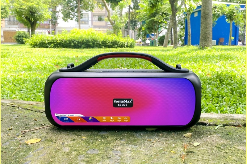 Muốn tiệc thêm vui, khui hộp SoundMax SB-208