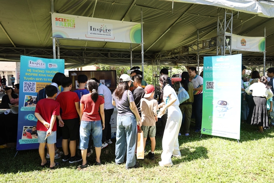 Trải nghiệm nhiều hoạt động khoa học thú vị tại Science Fair 2025
