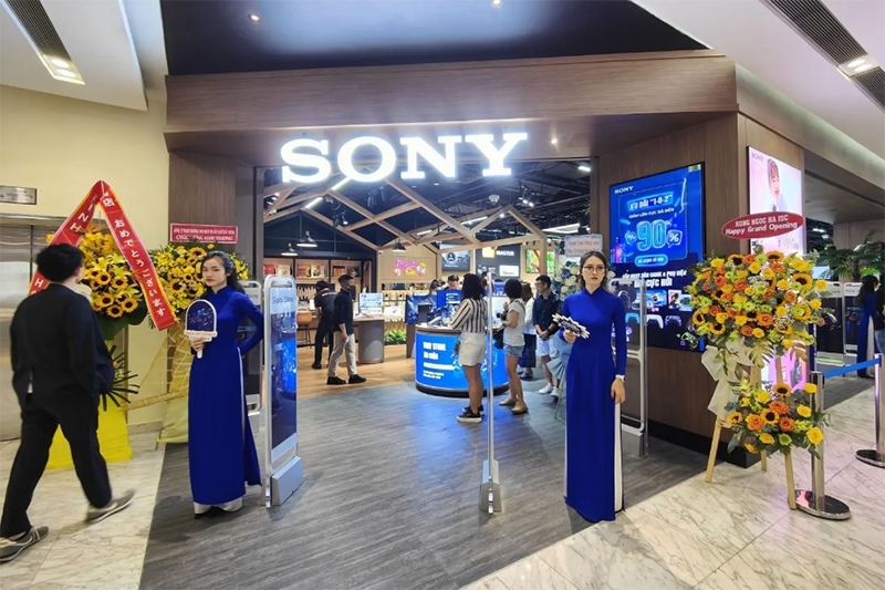 Khai trương Sony Store đầu tiên tại TP.HCM với nhiều quà tặng hấp dẫn