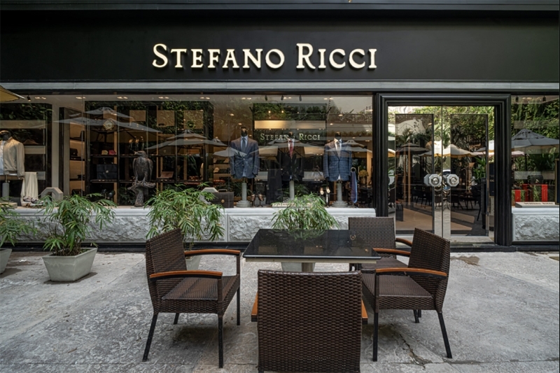 Stefano Ricci ra mắt cửa hàng đầu tiên tại Việt Nam