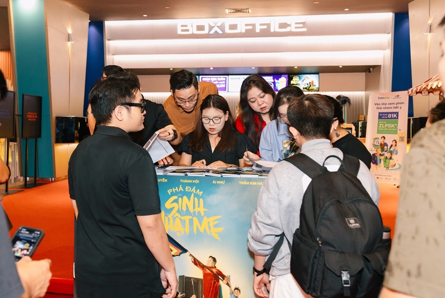 Phim điện ảnh Phá Đám: Sinh Nhật Mẹ được truyền cảm hứng từ Hạnh Phúc Của Một Tang Gia