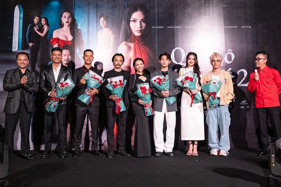 Sao Việt lộng lẫy đi xem suất chiếu đặc biệt của 'Quý Cô Thừa Kế 2'