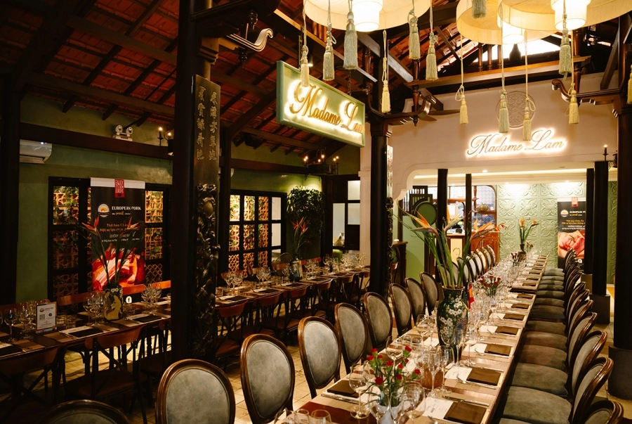 Nhà hàng Madame Lam giới thiệu thực đơn đặc biệt từ thịt heo Châu Âu cao cấp