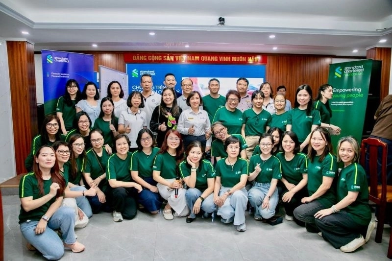 Standard Chartered Việt Nam thúc đẩy giáo dục tài chính toàn diện cho giới trẻ