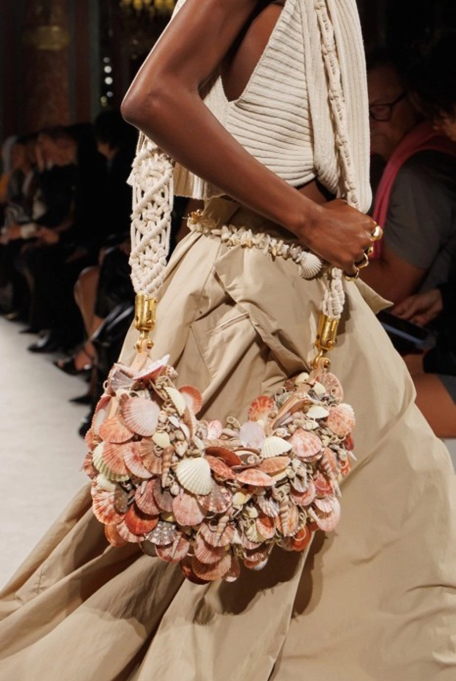 Balmain ra mắt bst Balmain S/S2026 – Women’s Collection Continuum