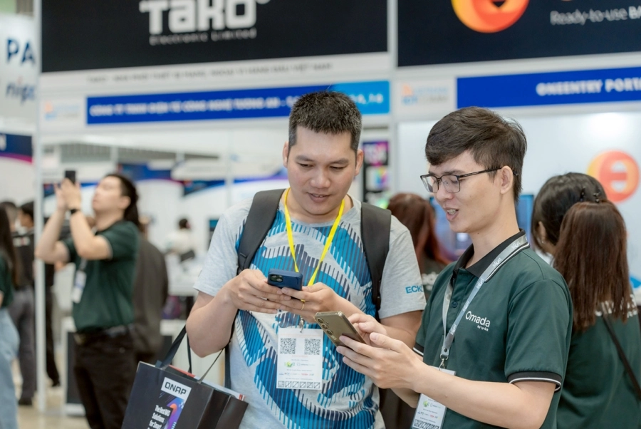 TP-Link giới thiệu giải pháp mạng và giám sát hợp nhất Omada Central và hệ sinh thái Wi-Fi 7 tại ICTComm 2025