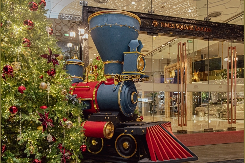 The Reverie Saigon ra mắt chuỗi sự kiện lễ hội 2025 'Chuyến Tàu Lễ Hội Diệu Kỳ'