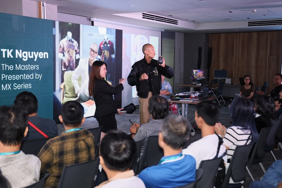 Logitech ra mắt MX Master 4, kết nối câu chuyện sáng tạo 'The Masters'