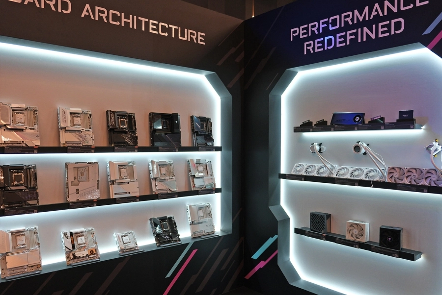COMPUTEX 2025: GIGABYTE tái định nghĩa trải nghiệm game và sáng tạo với loạt sản phẩm ấn tượng