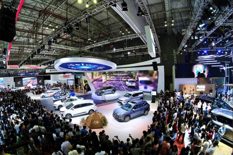 Gần 200 thương hiệu tham gia triển lãm ô-tô Vietnam Motor Show 2024 có ứng dụng AI