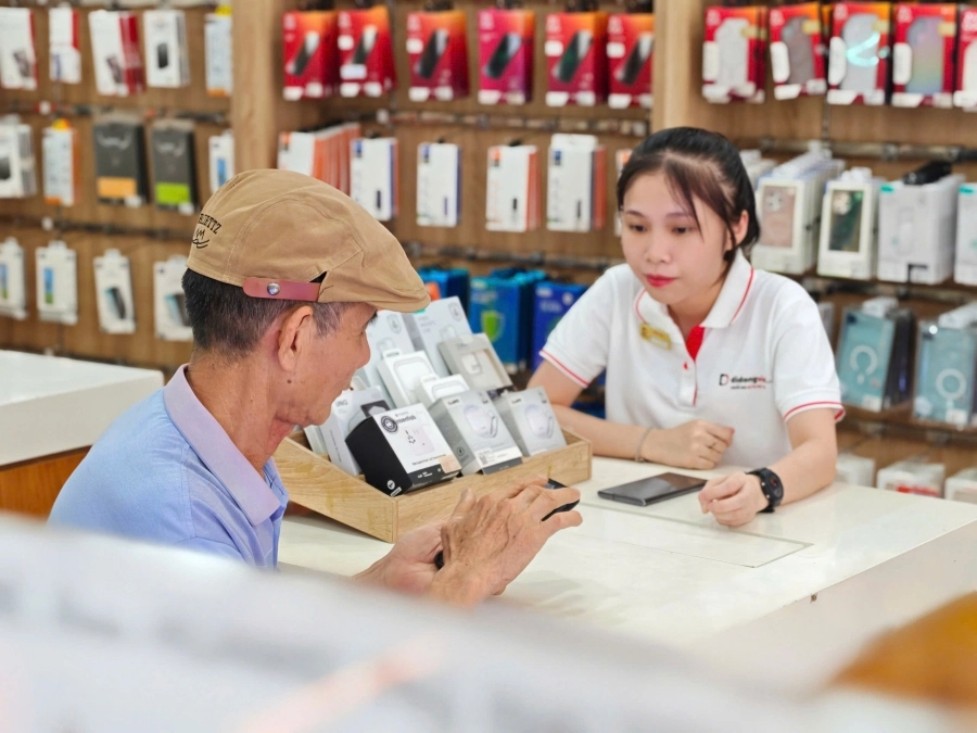 iPhone 17 Pro Max tại Di Động Việt chỉ 35,7 triệu đồng trong 'Tuần lễ cảm ơn'
